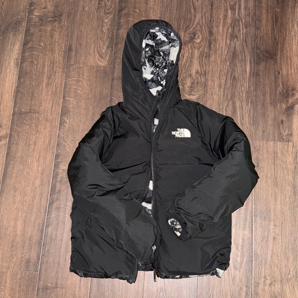 The North Face Black and White Kids Puffer Jacket